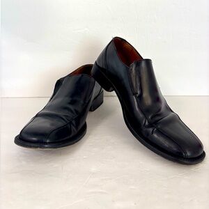 BOSTONIAN Black Slip-On Loafers Size 7